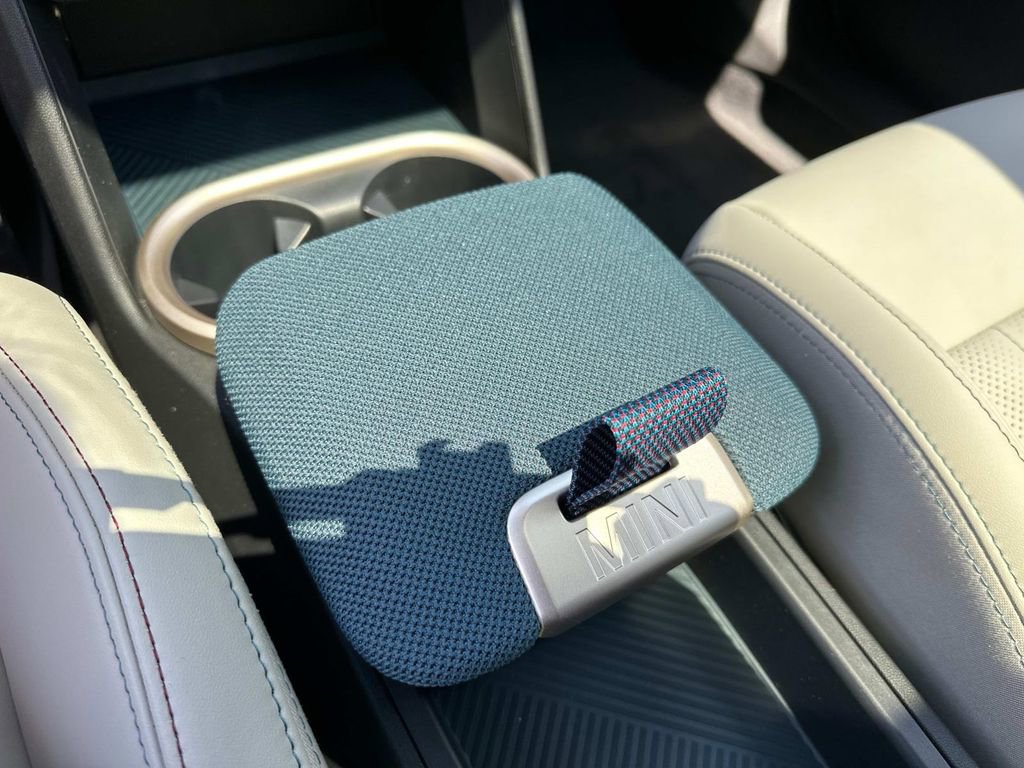 New 2025 MINI Cooper Countryman S w/ Comfort Package Max image 23