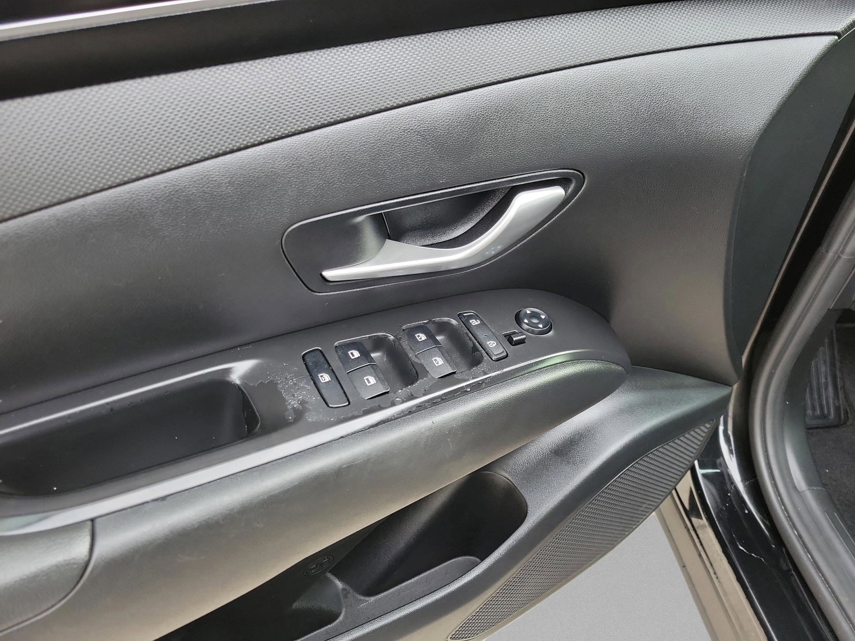 Used 2022 Hyundai Santa Cruz SEL image 30