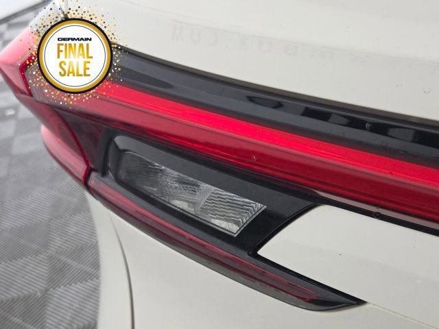 Used 2024 Toyota Grand Highlander AWD Hybrid image 13