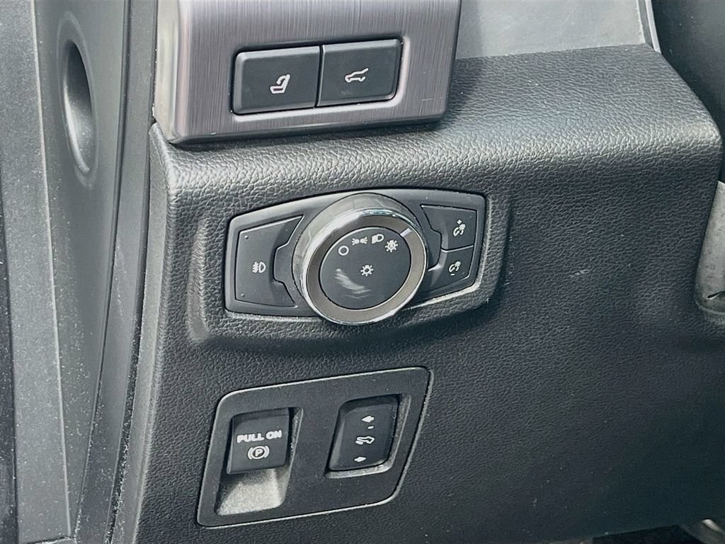 Used 2020 Ford Expedition Max Platinum AWD/4WD image 10