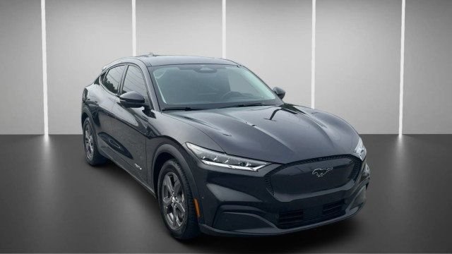 Used 2022 Ford Mustang Mach-E Select w/ Comfort/Technology Package RWD image 2