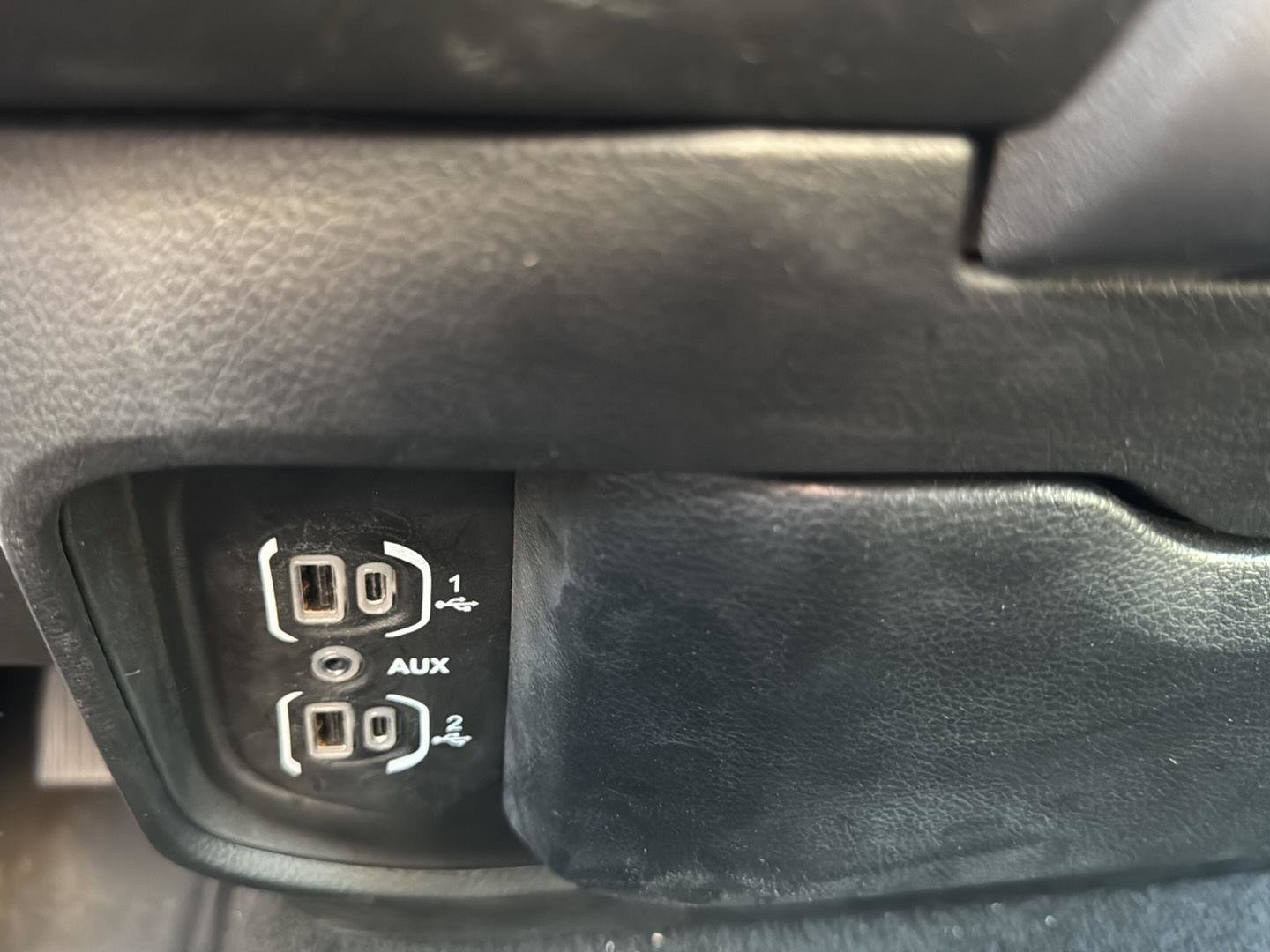 Used 2023 RAM 1500 Big Horn AWD/4WD image 14