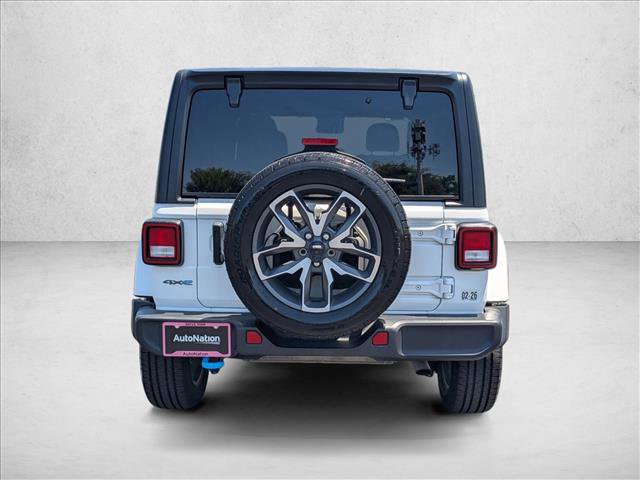Used 2024 Jeep Wrangler Unlimited AWD/4WD image 7