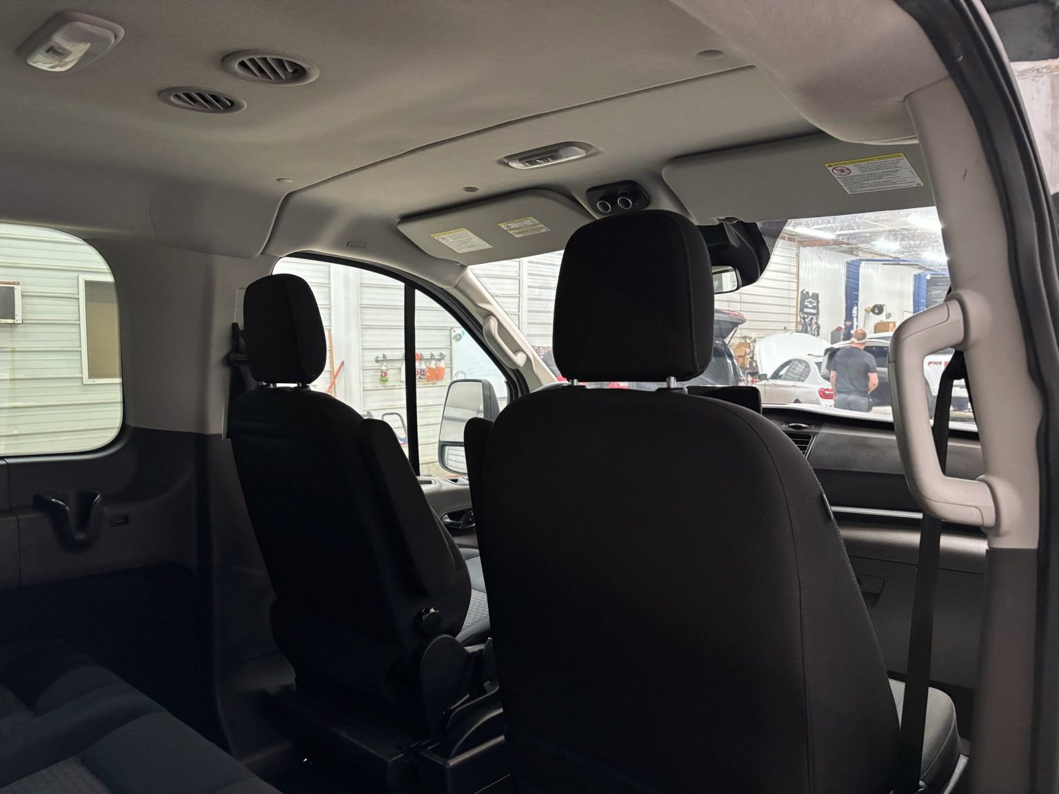 Used 2020 Ford Transit 150 XL image 34