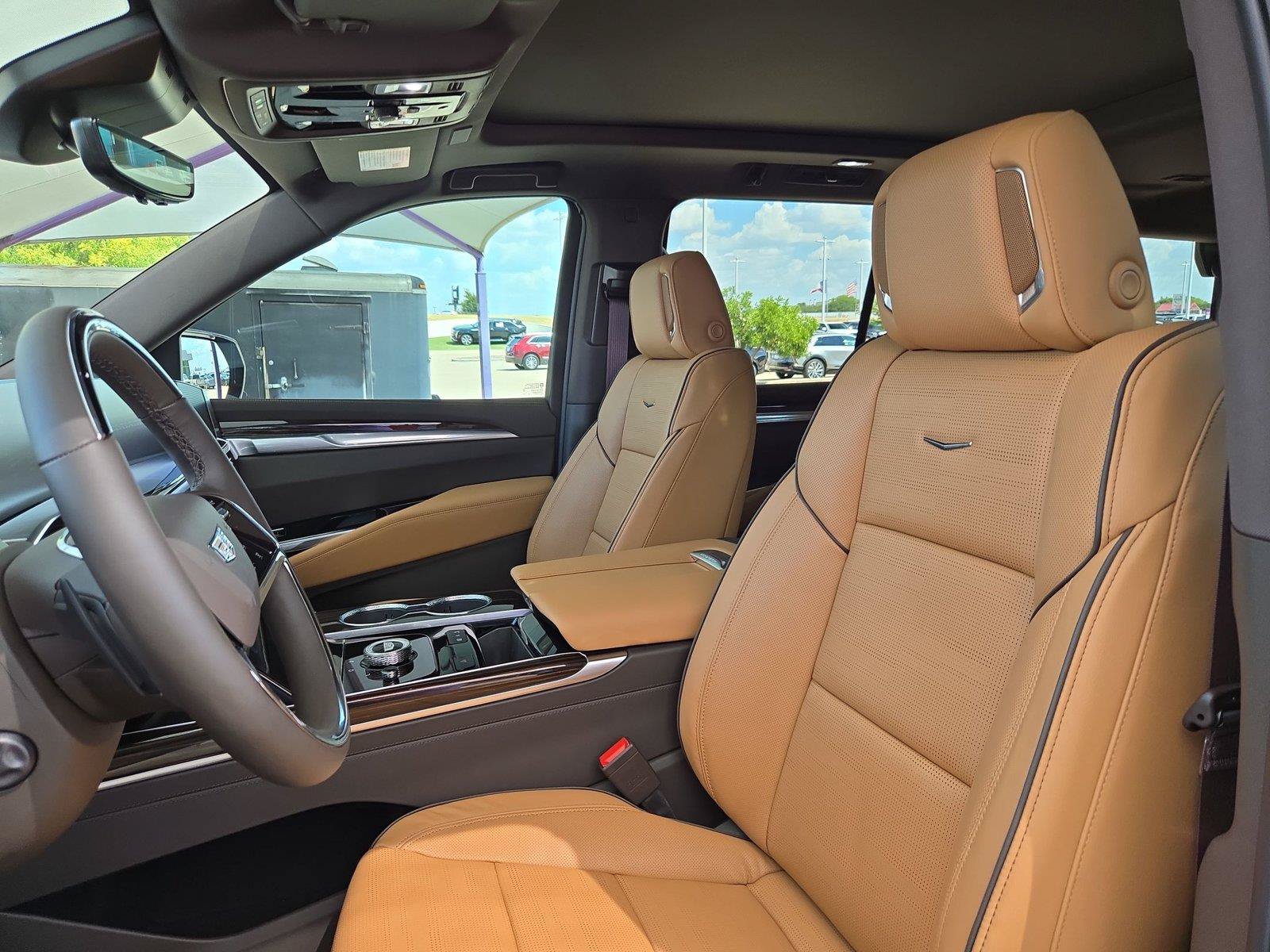 New 2026 Cadillac Escalade Luxury w/ Touring Package AWD/4WD image 28