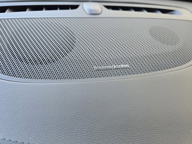 Used 2022 Volvo XC90 T8 Inscription image 20