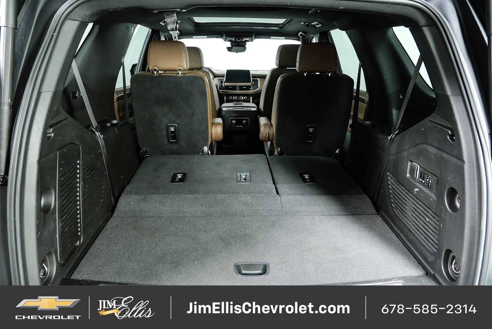 Certified 2023 Chevrolet Tahoe High Country AWD/4WD image 35