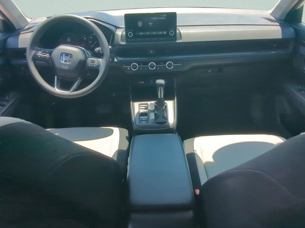 Used 2025 Honda CR-V EX image 12