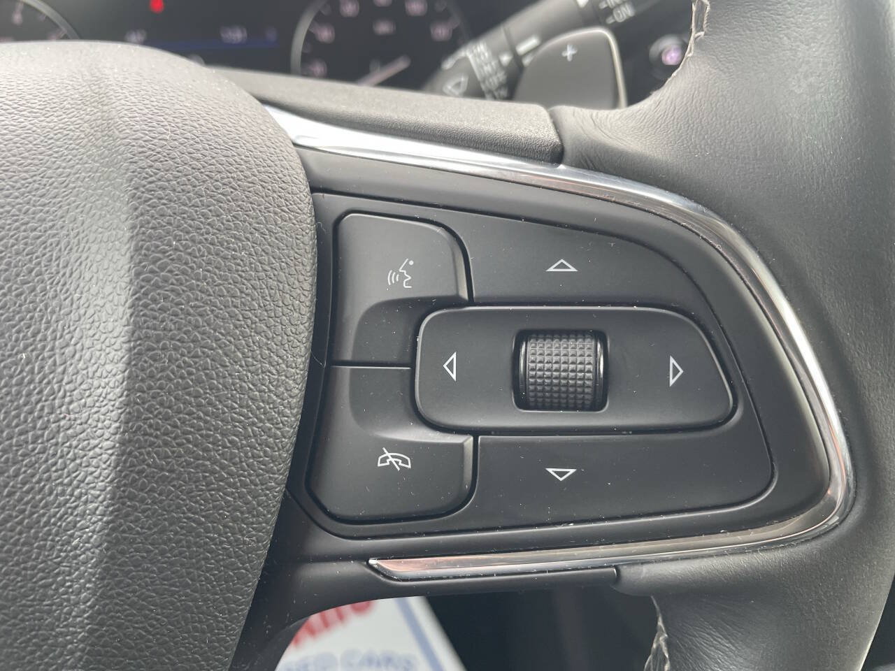 Used 2023 Buick Envision Preferred FWD image 18