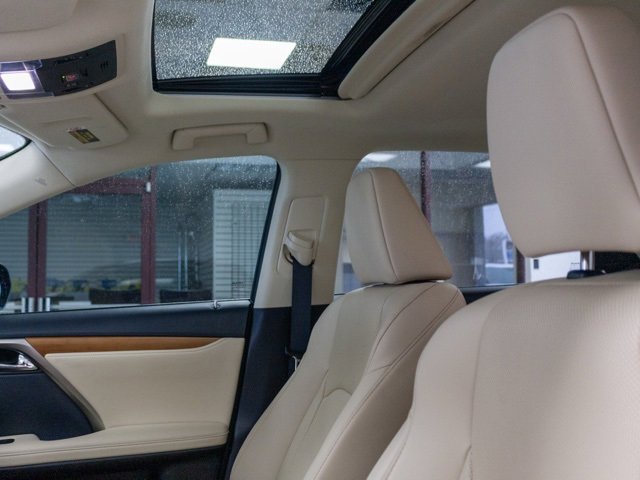 Used 2022 Lexus RX 350 FWD w/ Premium Package image 18