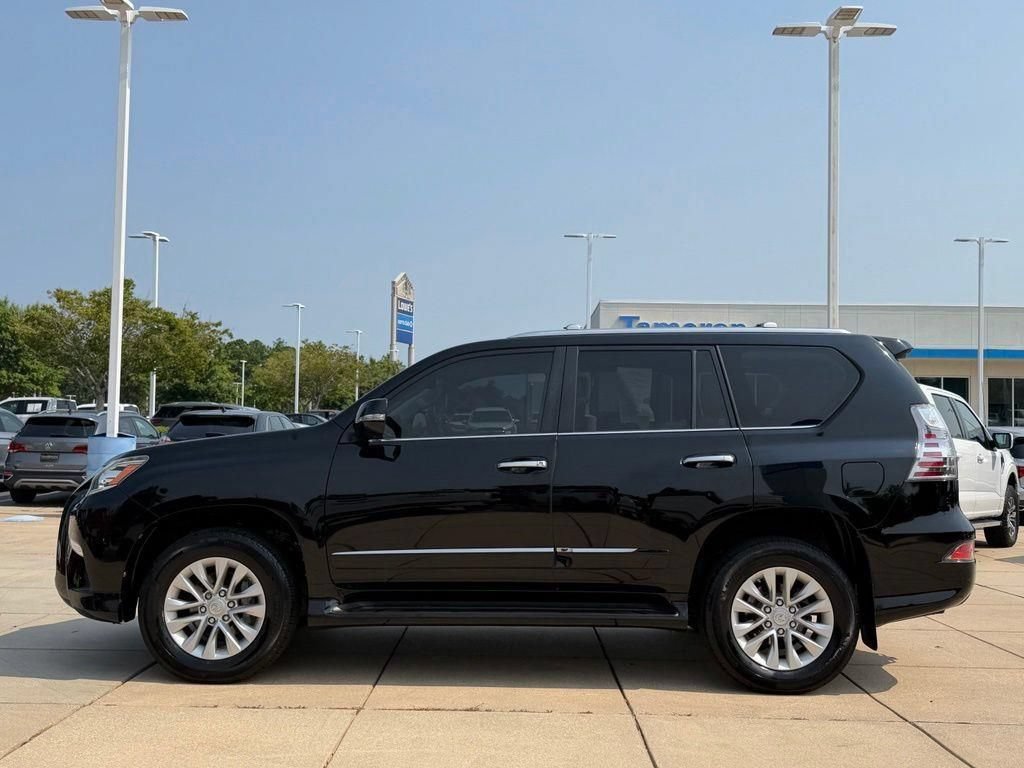 Used 2015 Lexus GX 460 w/ Premium Package AWD/4WD image 6