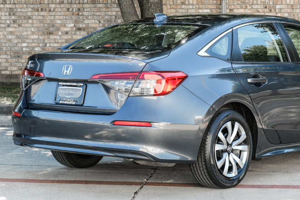Used 2022 Honda Civic LX image 16