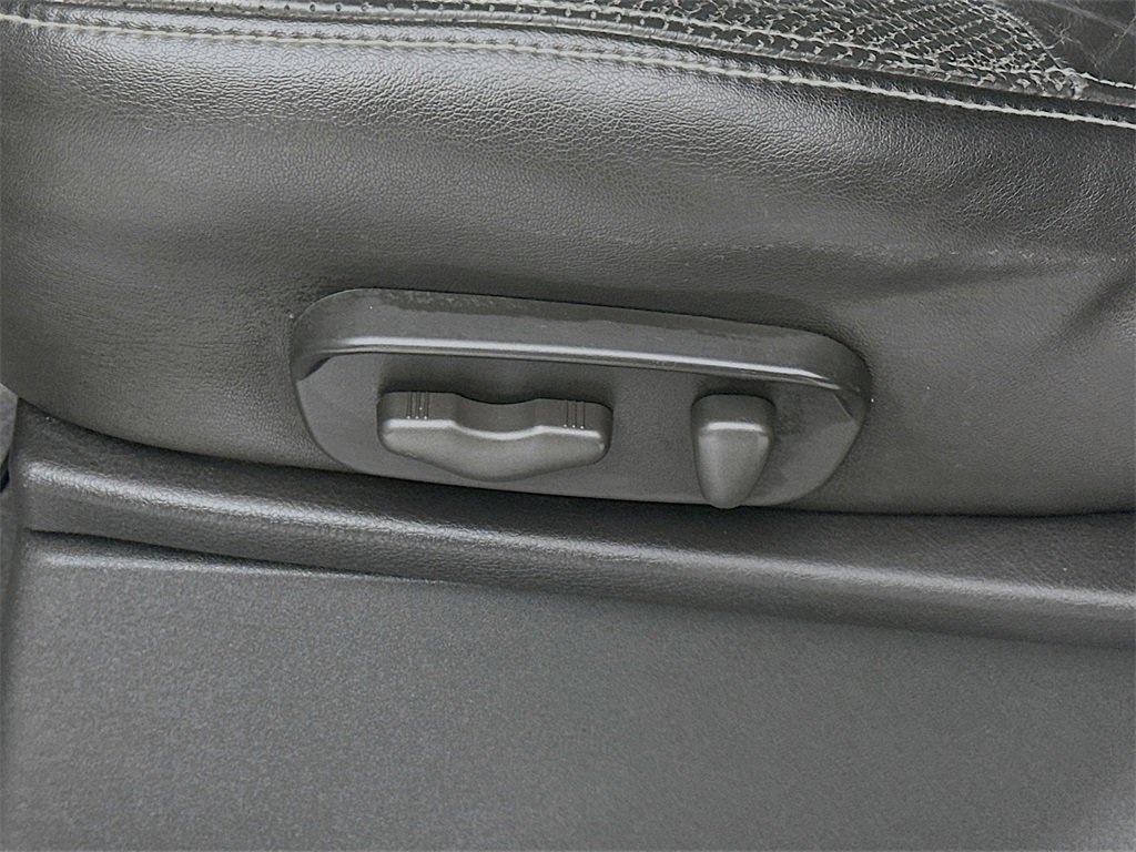 Used 2018 Nissan Frontier PRO-4X w/ Pro-4x Luxury Package image 22