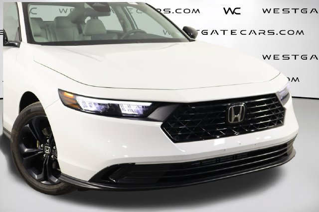 Used 2025 Honda Accord SE image 42