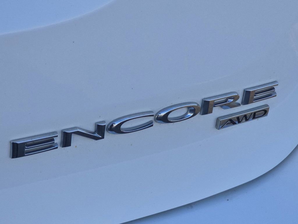 Used 2018 Buick Encore Preferred image 3