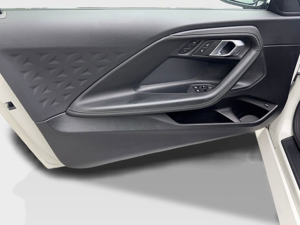 Used 2023 BMW 230i Coupe image 31