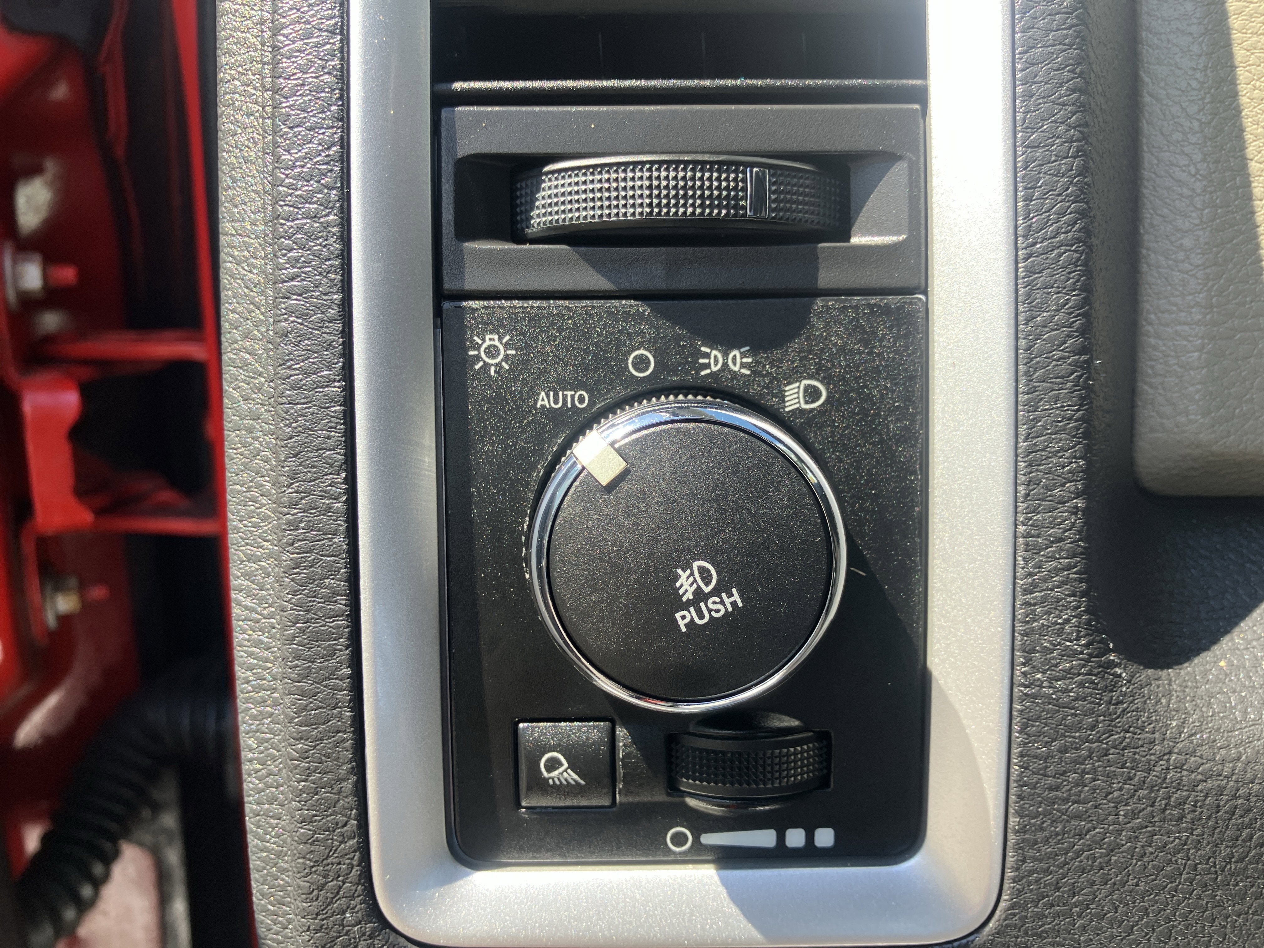 Used 2012 RAM 1500 Big Horn w/ Luxury Group AWD/4WD image 21