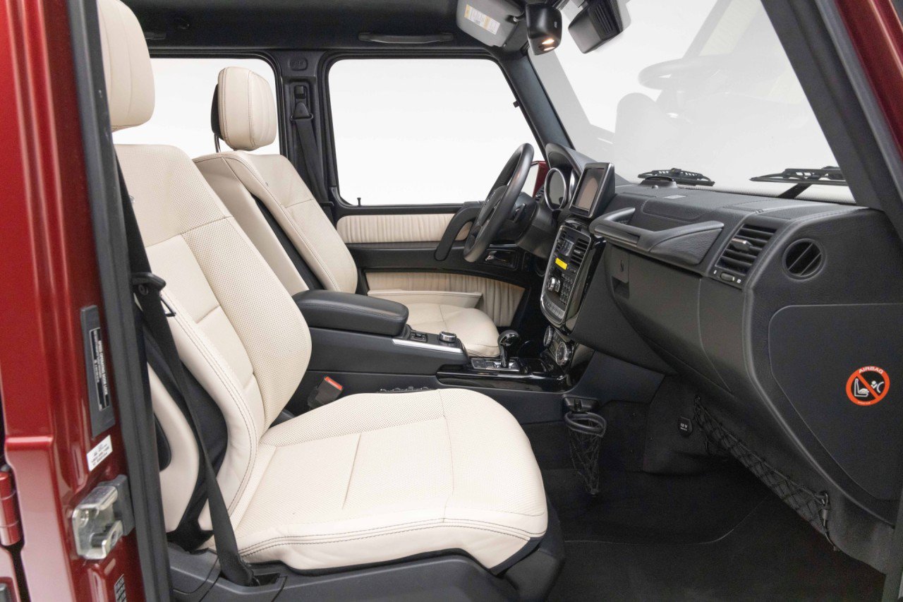 Used 2016 Mercedes-Benz G 550 image 32
