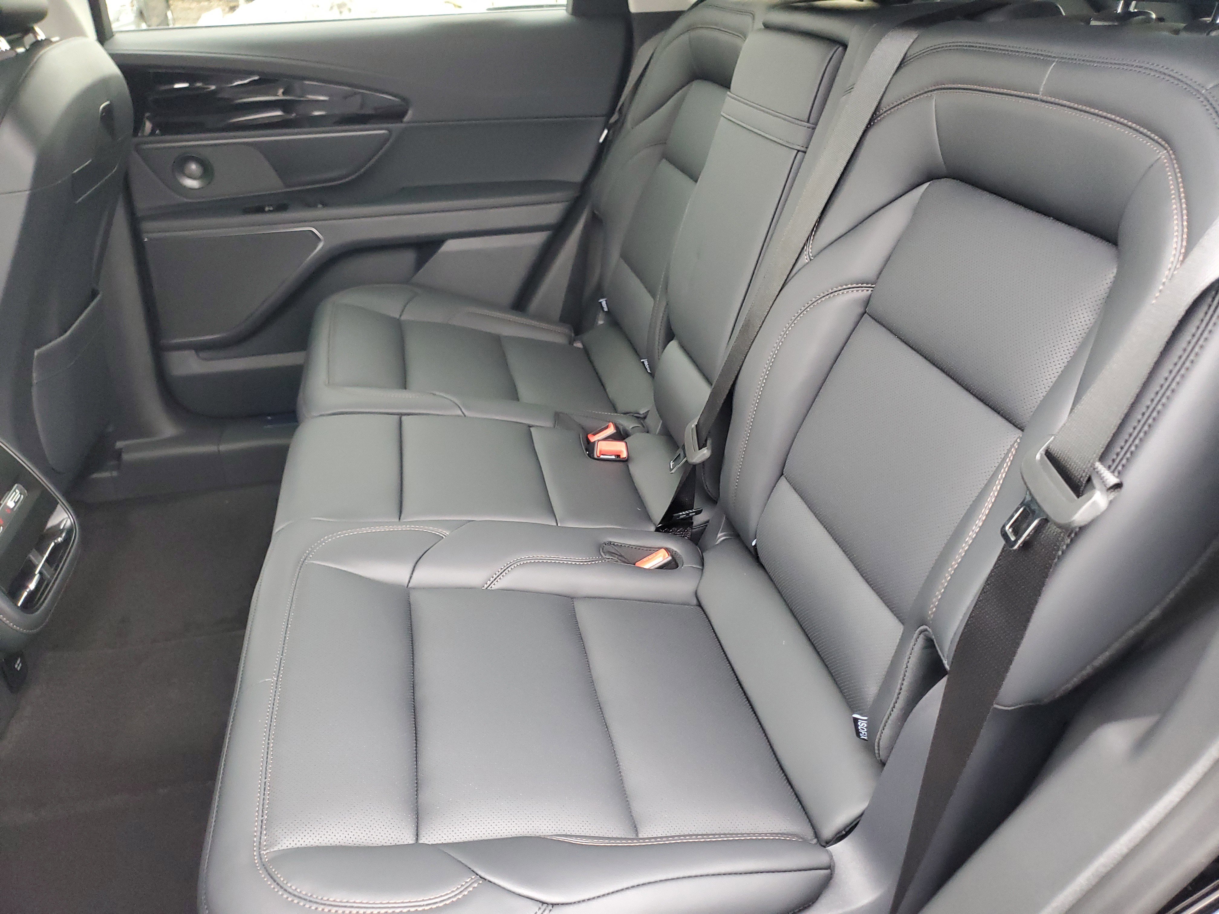 New 2026 Lincoln Nautilus Premier w/ Equipment Group 102A image 31