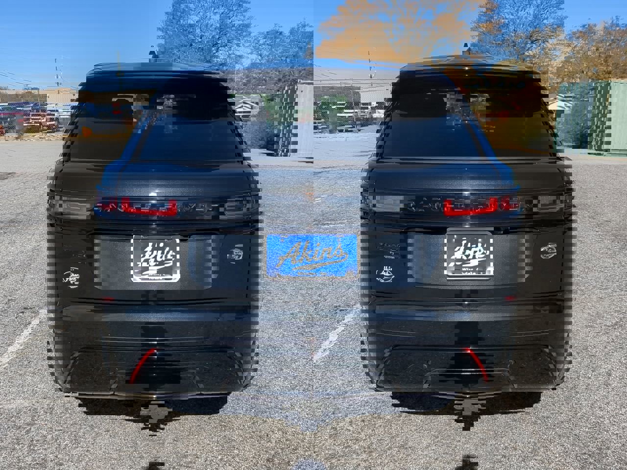 Used 2020 Land Rover Range Rover Velar R-Dynamic S image 4