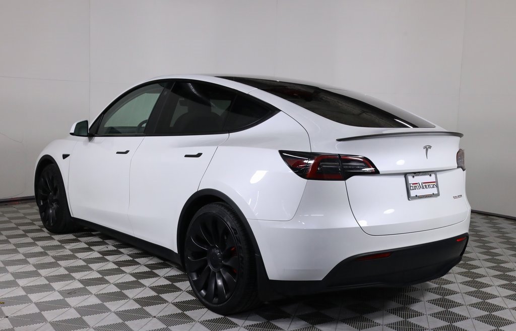 Used 2023 Tesla Model Y Performance image 4