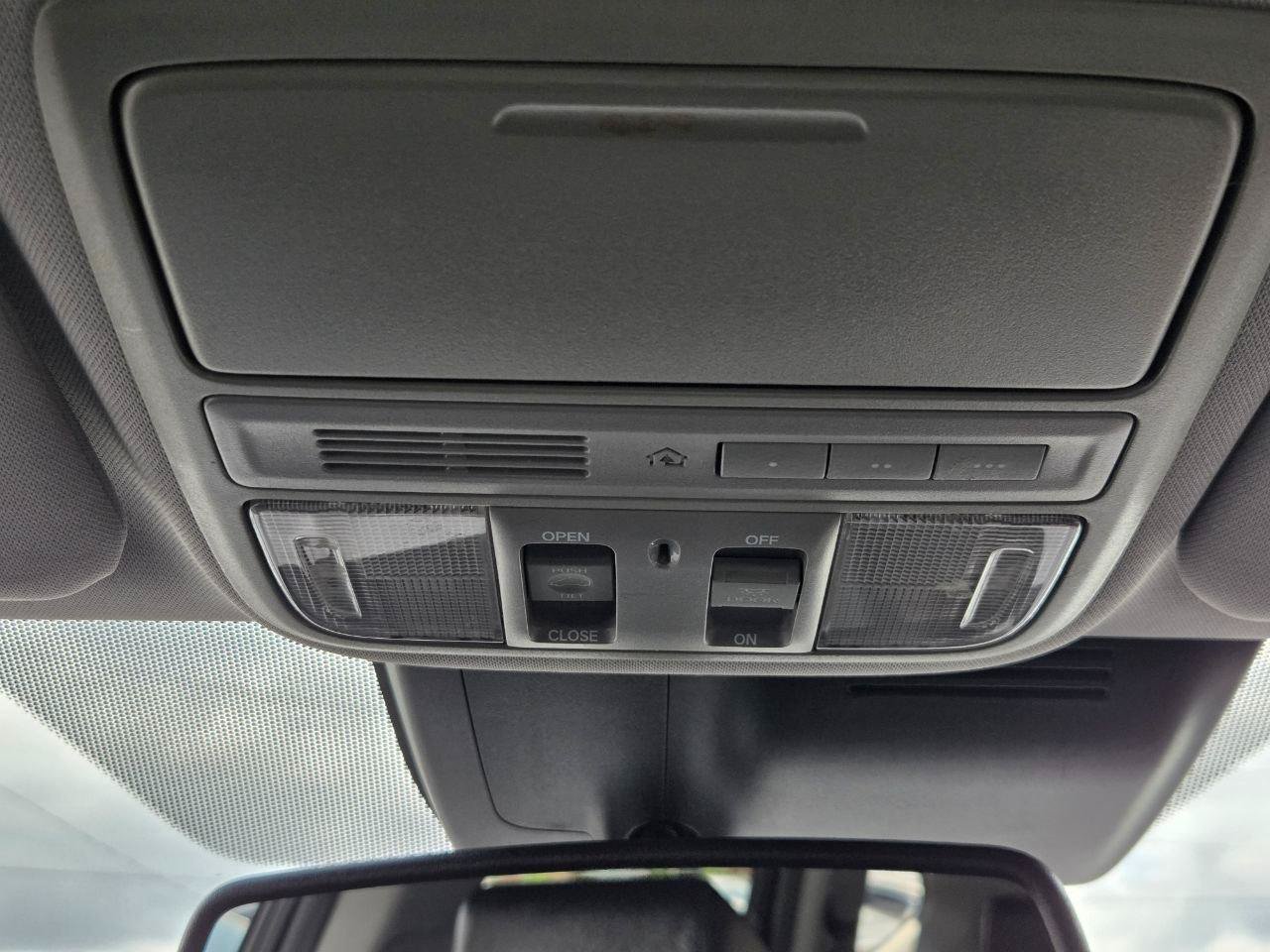 Used 2017 Honda CR-V EX-L image 22