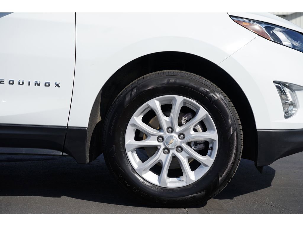 Used 2021 Chevrolet Equinox LS w/ LS Convenience Package image 11