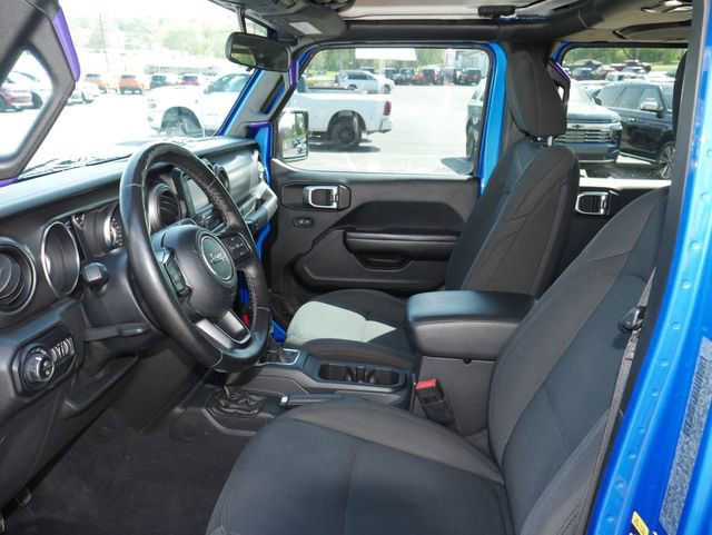 Used 2020 Jeep Gladiator Sport w/ Quick Order Package 24S AWD/4WD image 2