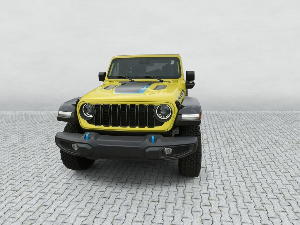 Used 2024 Jeep Wrangler Unlimited Rubicon 4xe AWD/4WD image 3
