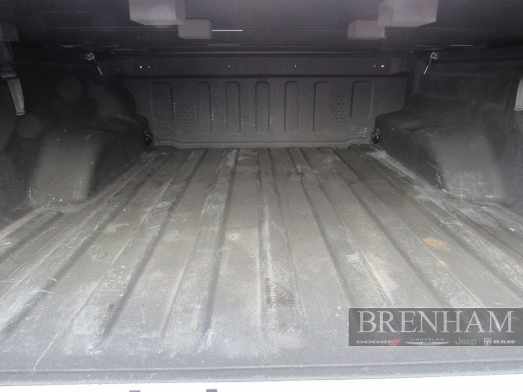 Used 2020 Jeep Gladiator Overland AWD/4WD image 17
