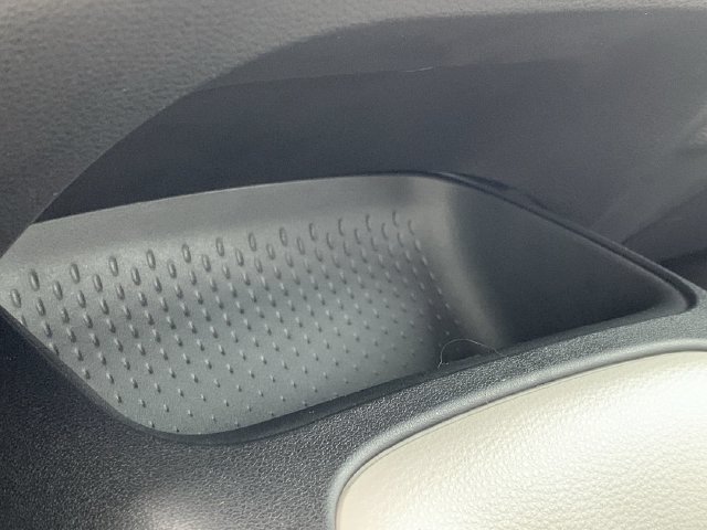 Used 2026 Toyota Corolla LE FWD image 25