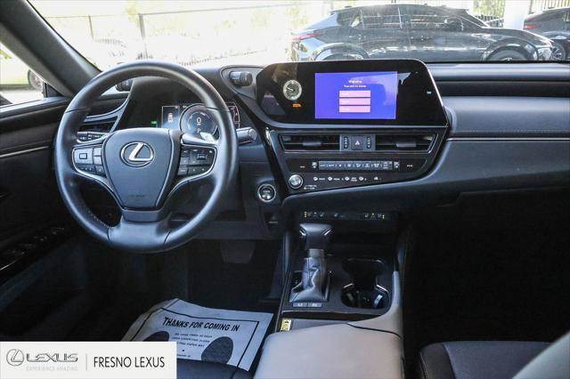 Certified 2025 Lexus ES 300h w/ Premium Package FWD image 14