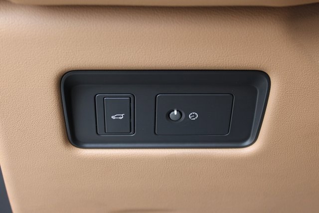 Used 2022 Jaguar F-PACE S image 16
