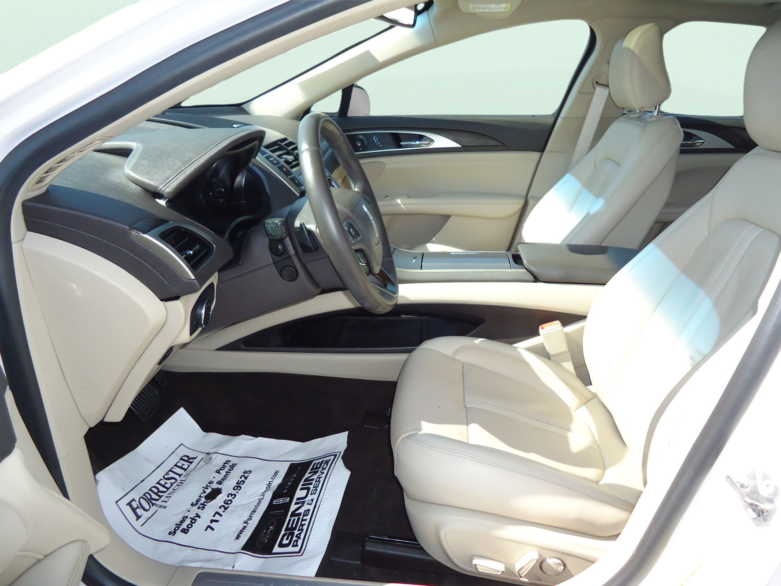 Used 2020 Lincoln MKZ Reserve w/ Monochromatic Package AWD/4WD image 26