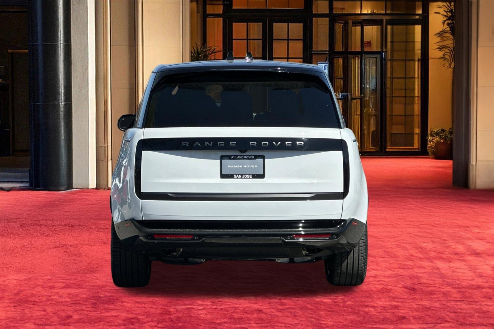 New 2026 Land Rover Range Rover Long Wheelbase SE image 11