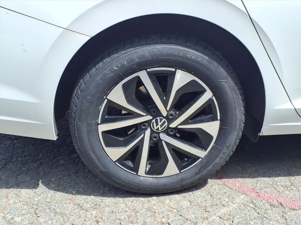 Used 2022 Volkswagen Jetta S image 31