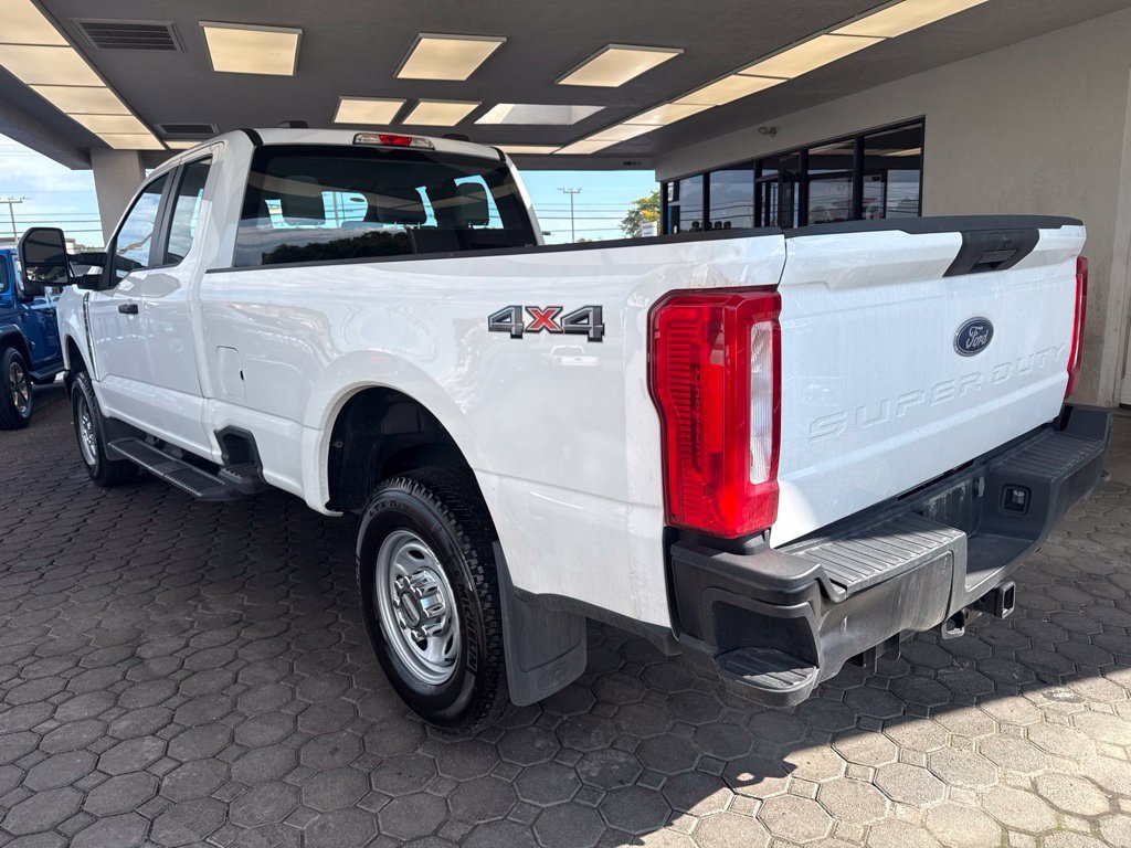 Used 2024 Ford F250 XL AWD/4WD image 8