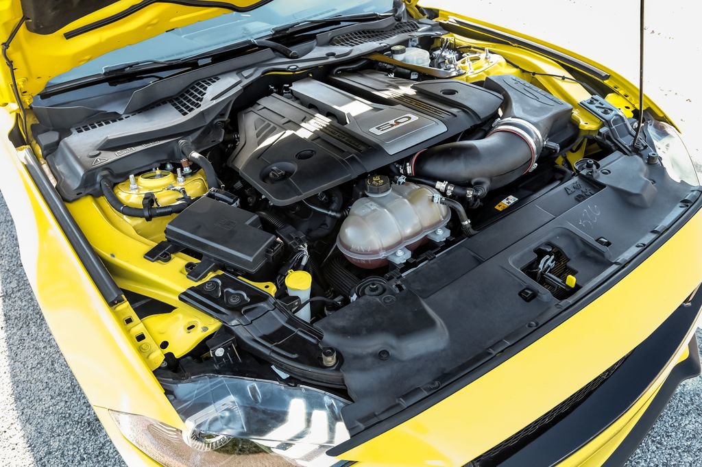 Used 2018 Ford Mustang GT w/ Black Accent Pkg image 34