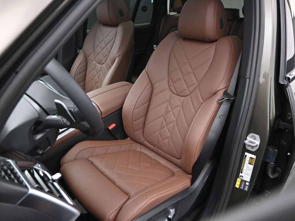 New 2026 BMW X5 xDrive50e AWD/4WD image 13