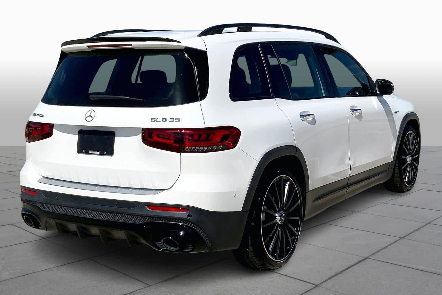 Used 2023 Mercedes-Benz GLB 35 AMG 4MATIC image 13