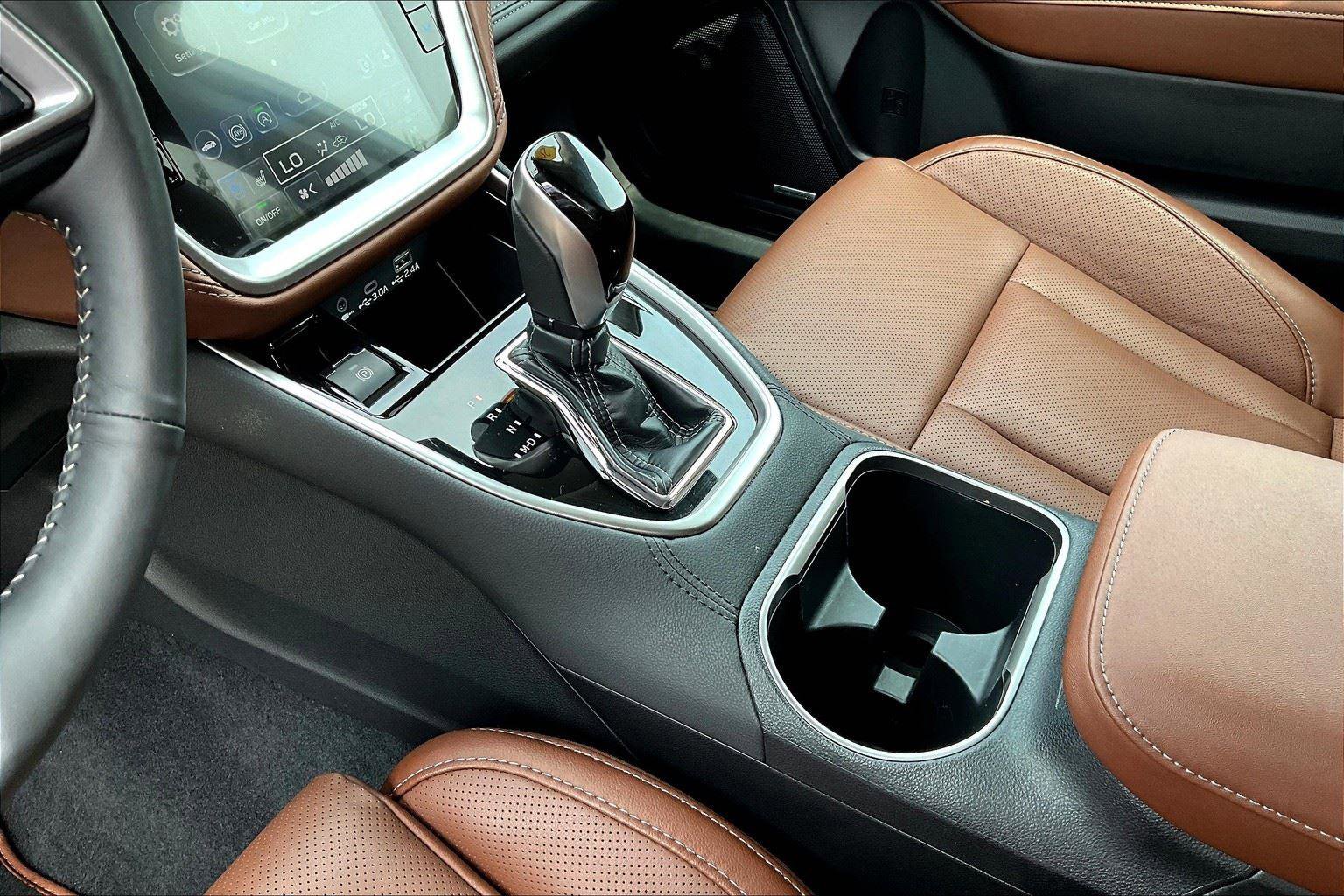 Used 2025 Subaru Outback Touring XT image 15