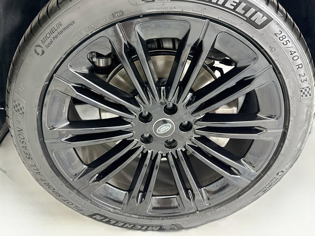 Used 2024 Land Rover Range Rover SE AWD/4WD image 30