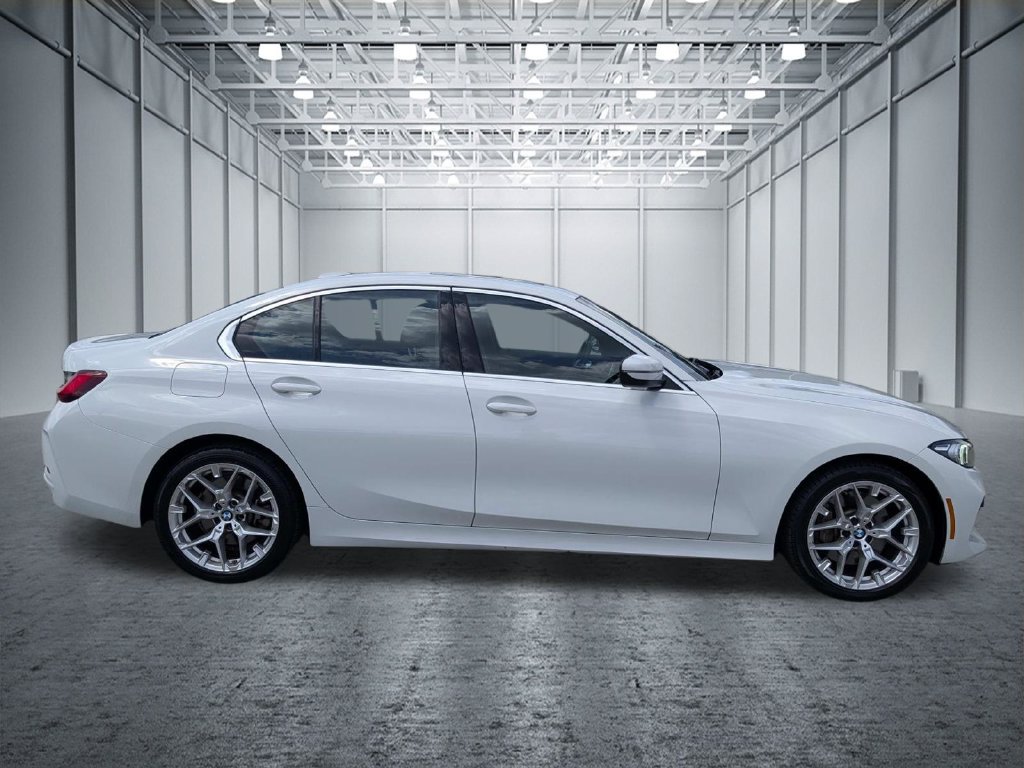 Used 2025 BMW 330i Sedan RWD image 8