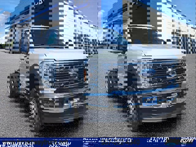 New 2025 Ford F550 4x4 Regular Cab Super Duty