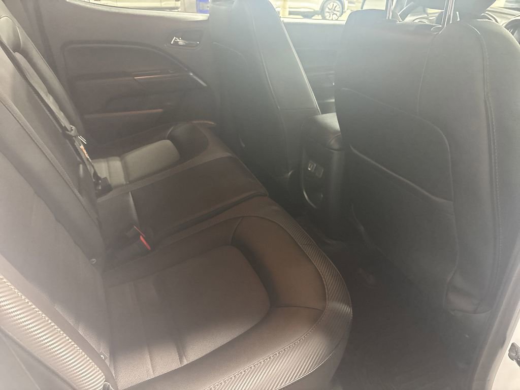 Used 2022 GMC Canyon AT4 w/ Trailering Package image 11