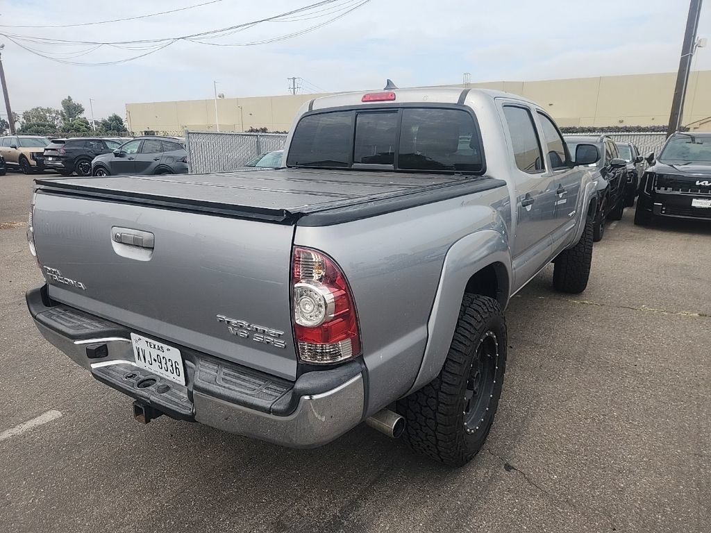 Used 2015 Toyota Tacoma PreRunner w/ SR5 Package RWD image 13