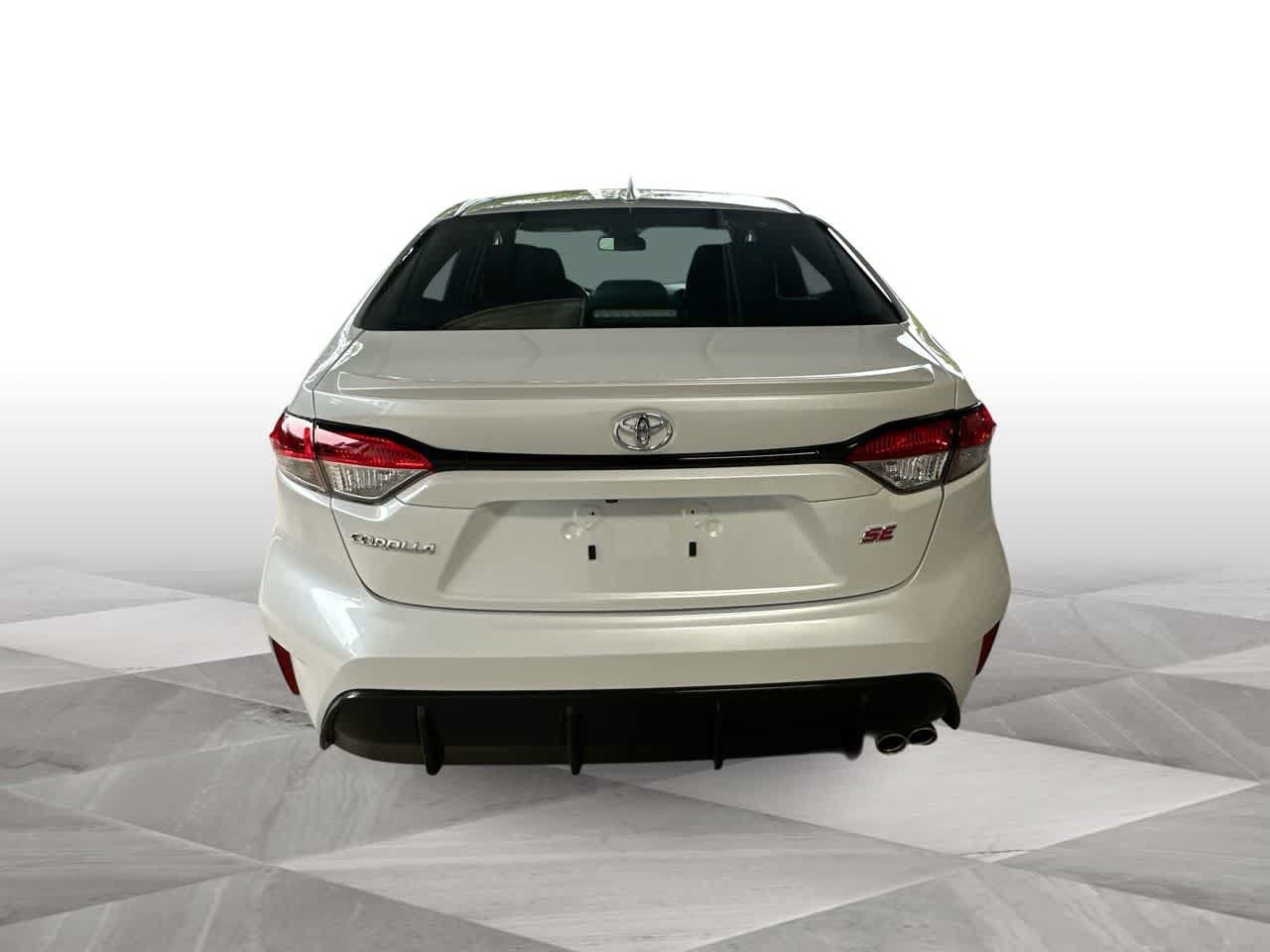 Used 2026 Toyota Corolla SE FWD image 7