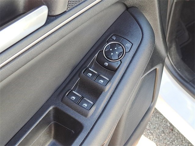 Used 2024 Ford Edge SEL image 20