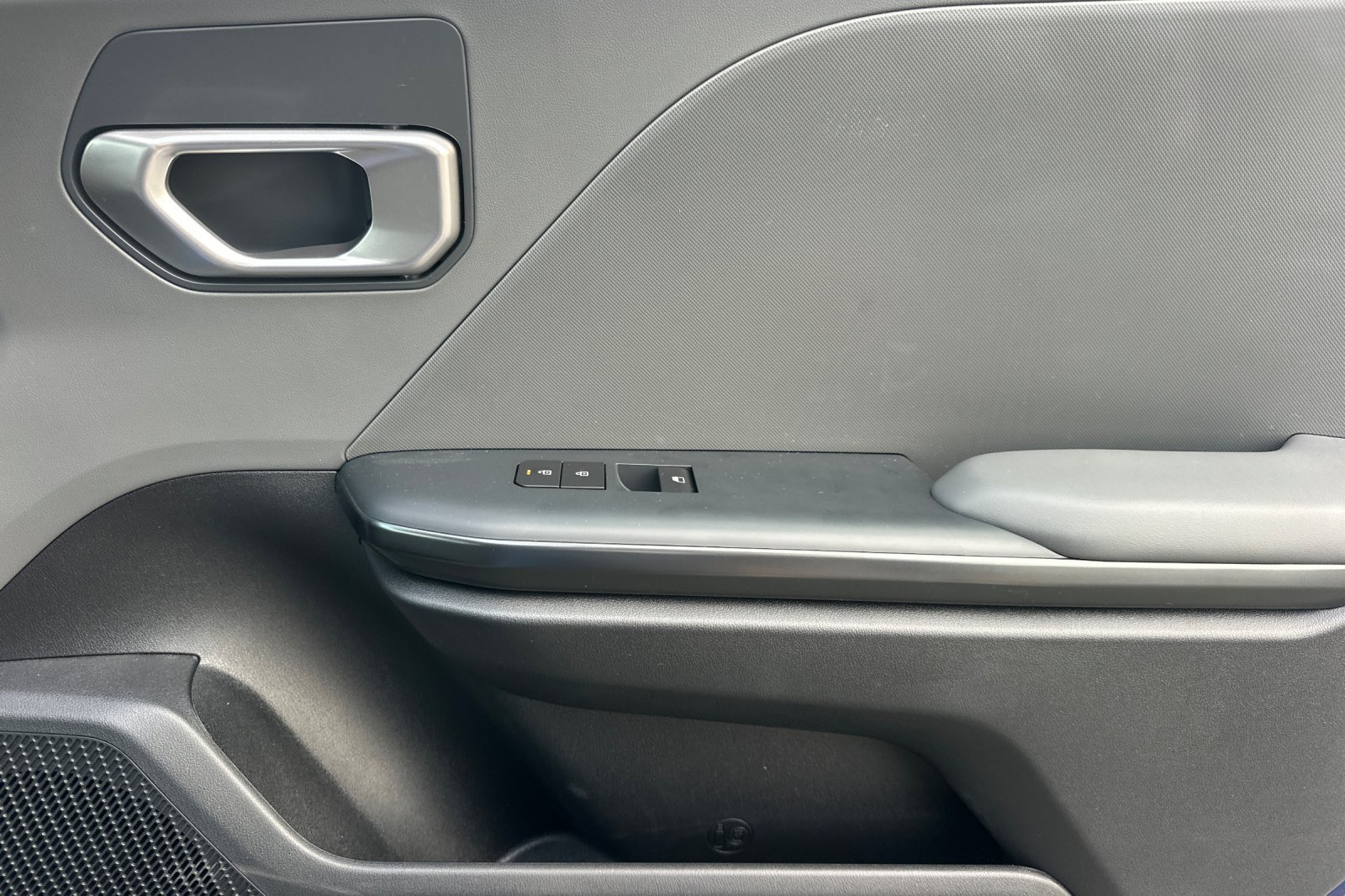 Used 2025 Kia K4 FWD image 19