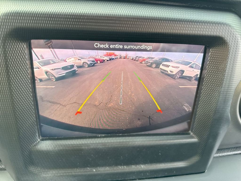 Used 2023 Jeep Wrangler Sport S image 17